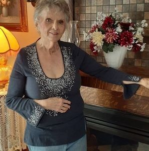 Meet your Posher, Janet